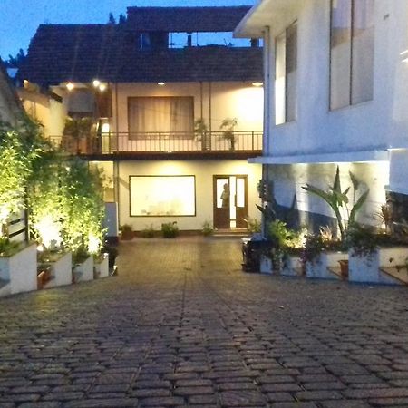 Olives Pleasant Stays Ooty Exterior foto